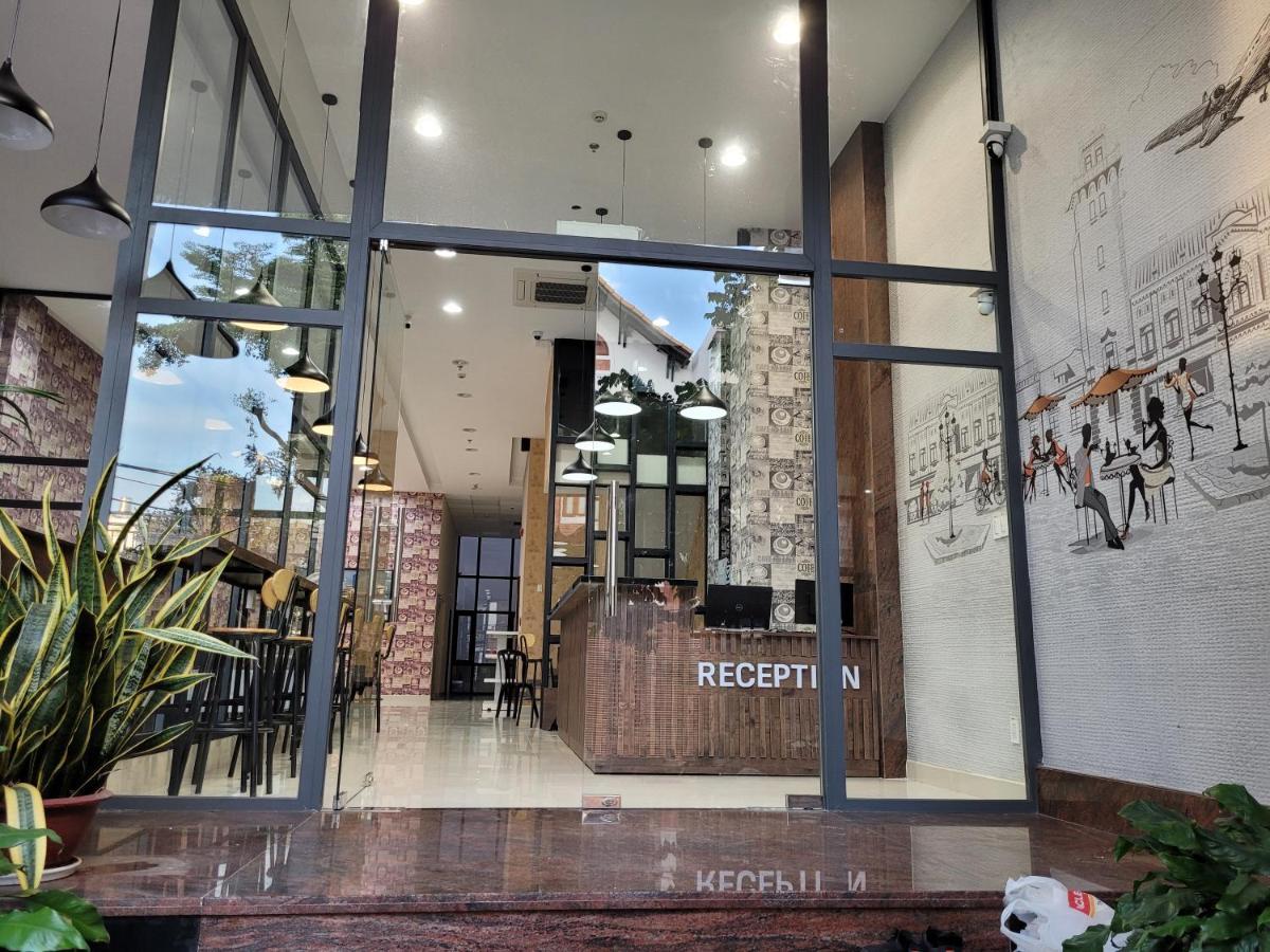 הו צ'י מין סיטי The Victory Airport Hotel מראה חיצוני תמונה